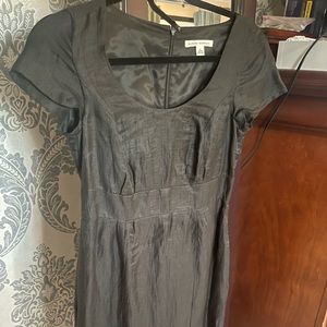 Black Banana Republic dress with cap sleeves, Sz 4, Pristine